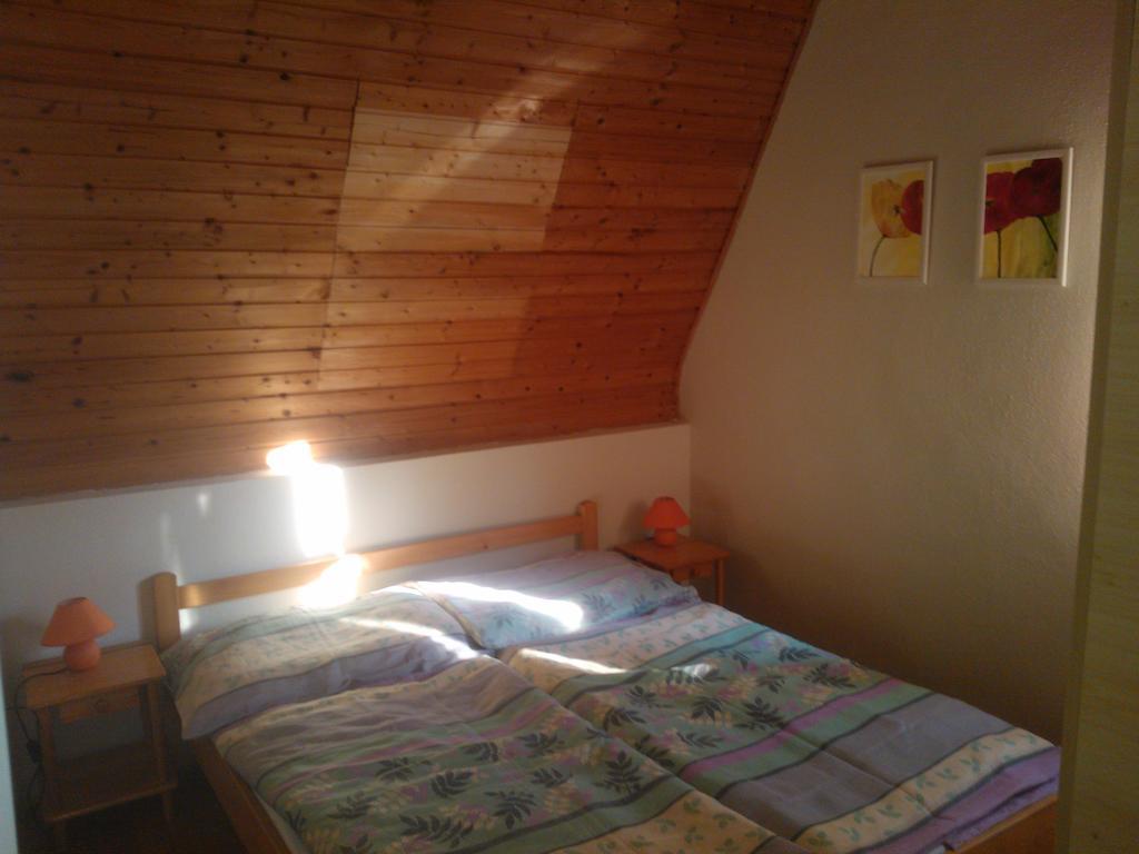 Mediterran Apartmanhaz Szántód Extérieur photo